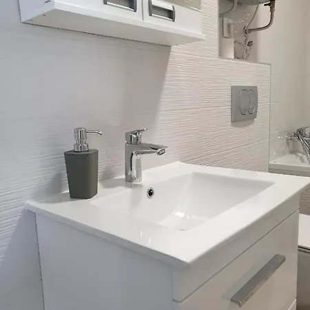 Apartment N&n *